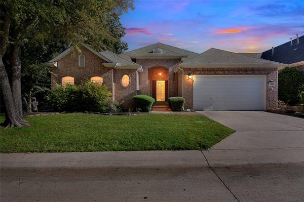 1351 Shadow Creek Drive, Fairview, TX 75069