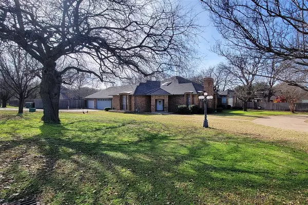 110 La Vista Lane, Double Oak, TX 75077