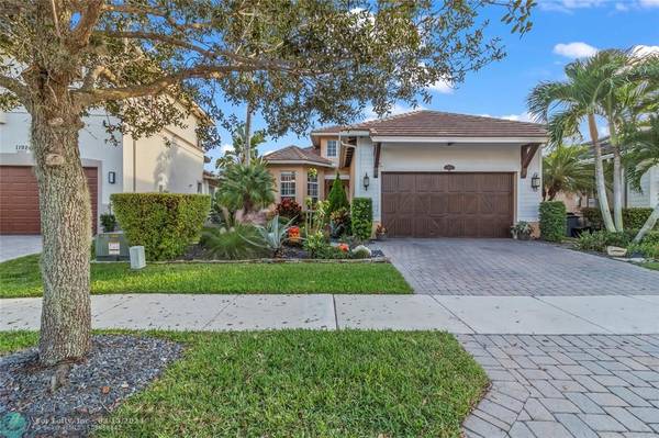 11938 NW 82ND ST,  Parkland,  FL 33076