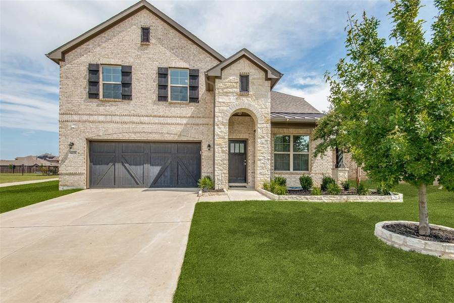 6225 Gloucester Drive, Aubrey, TX 76227