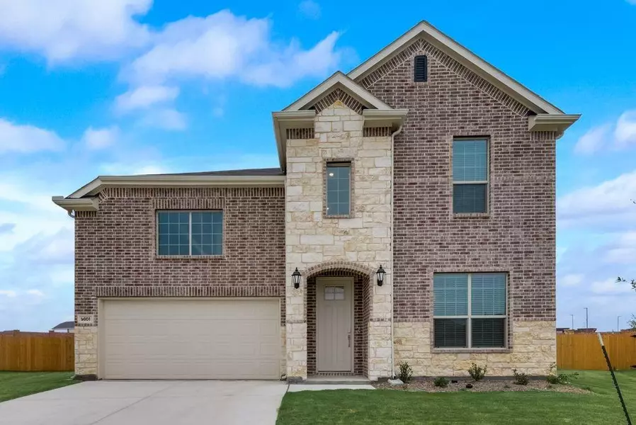 9801 Larkfield Drive, Fort Worth, TX 76179