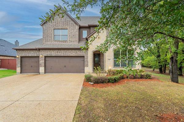 121 Mundelein Drive, Oak Point, TX 75068