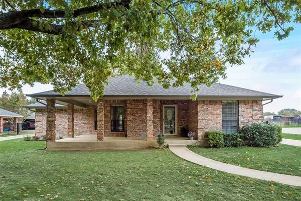 135 Cunningham Road, Denton, TX 76208