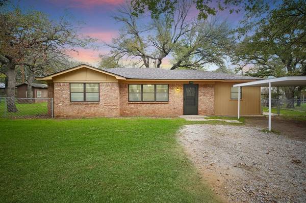 2821 Millsap Highway,  Mineral Wells,  TX 76067