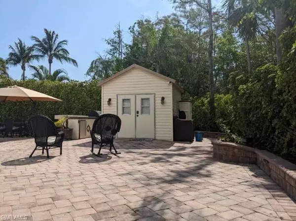 Naples, FL 34114,4391 Southern Breeze DR