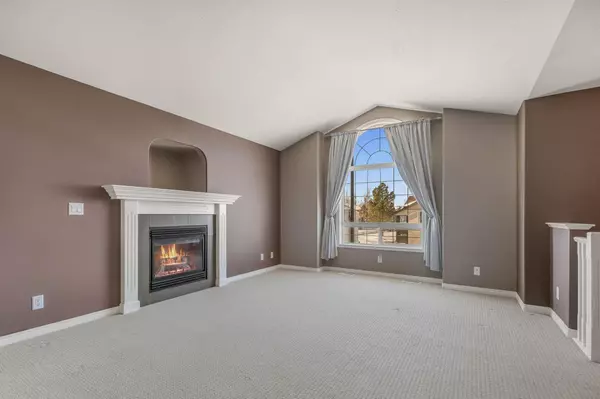 Red Deer, AB T4R 3K6,155 Ireland CRES