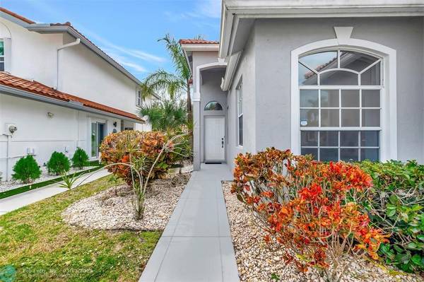 8620 Via Giula, Boca Raton, FL 33496