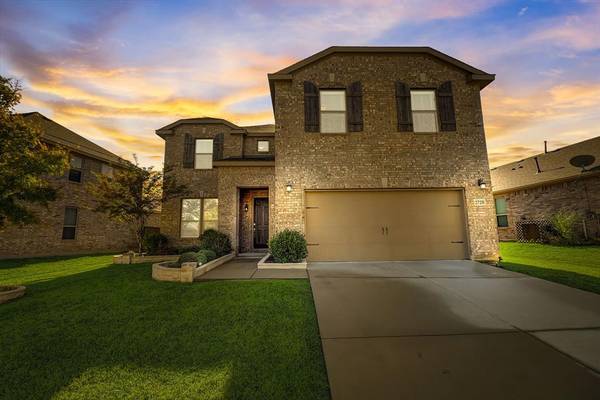 2728 Ryder Lane, Aubrey, TX 76227