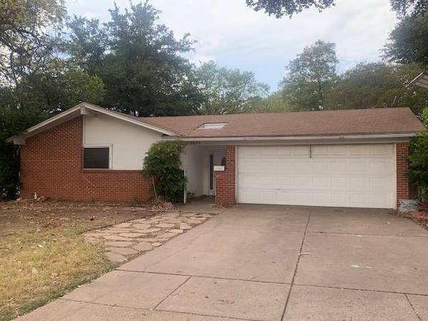 1620 Pamela Lane, Fort Worth, TX 76112