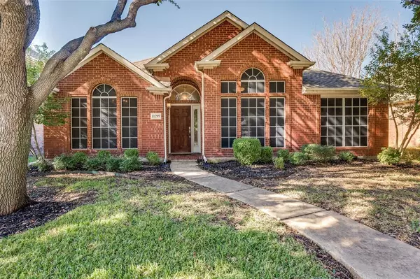 11299 Las Polamas Drive, Frisco, TX 75033