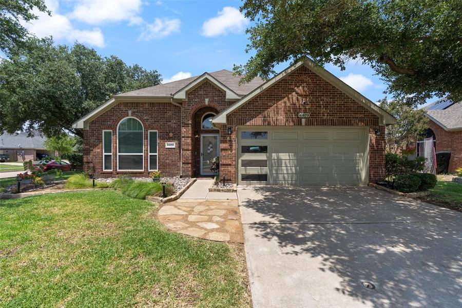 4409 Spanish Oak Circle, Corinth, TX 76208