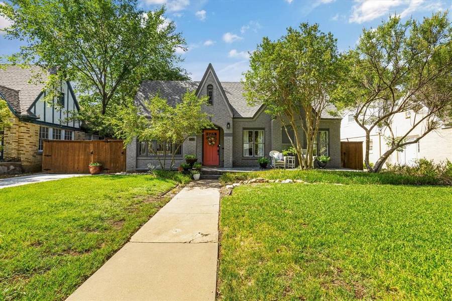 2133 Park Place Avenue, Fort Worth, TX 76110