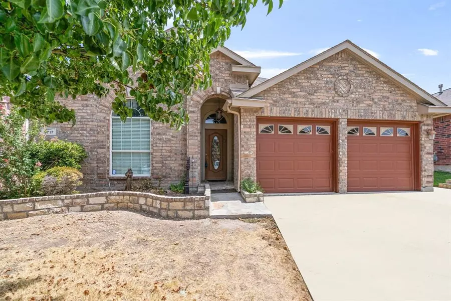 9717 Jericho Lane, Fort Worth, TX 76108