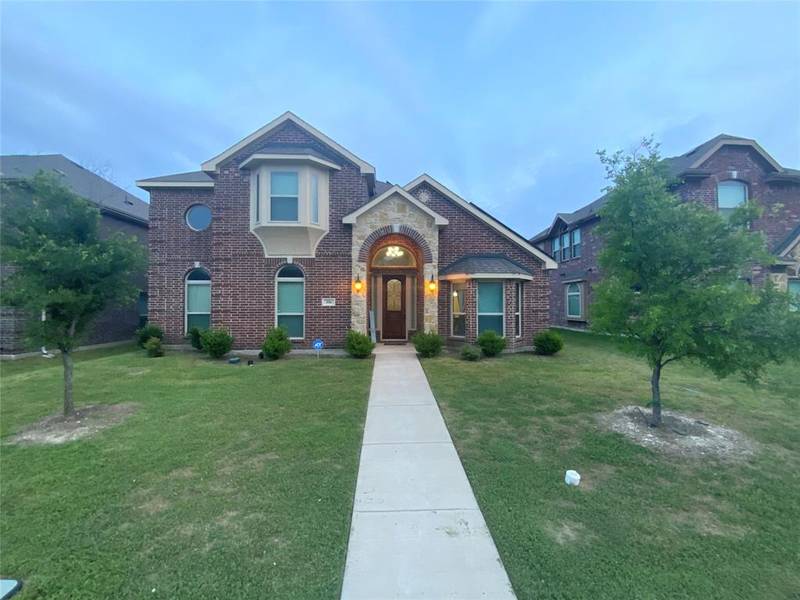 116 Garden Grove Lane, Red Oak, TX 75154