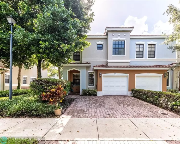 227 W Chrystie Cir, Delray Beach, FL 33484