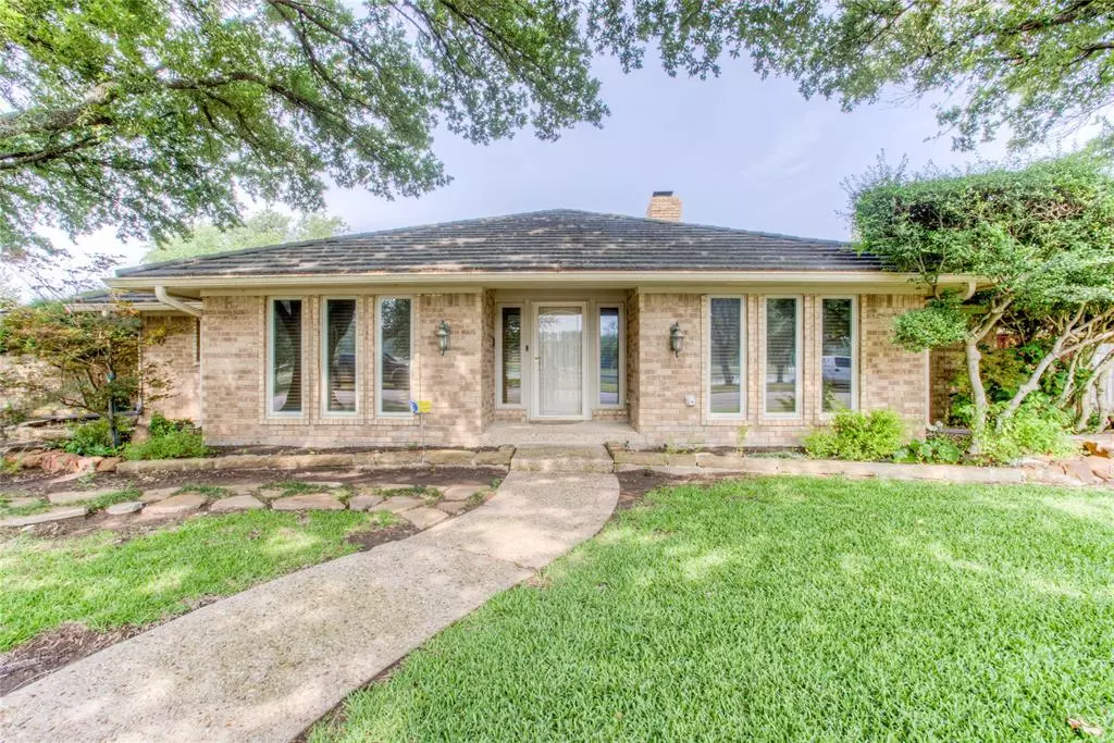 Fort Worth, TX 76133,4316 French Lake Drive