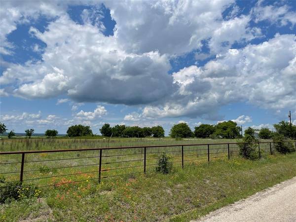 618 County Road 2745, Decatur, TX 76234