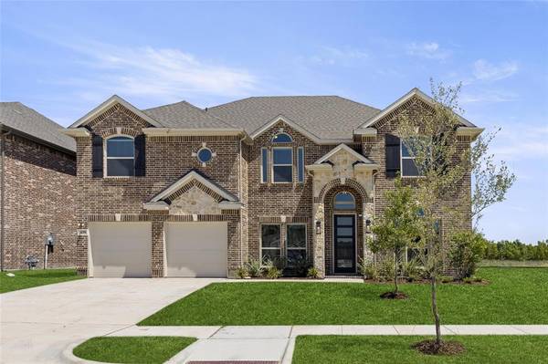 679 S Majestic Oak Lane, Waxahachie, TX 75165