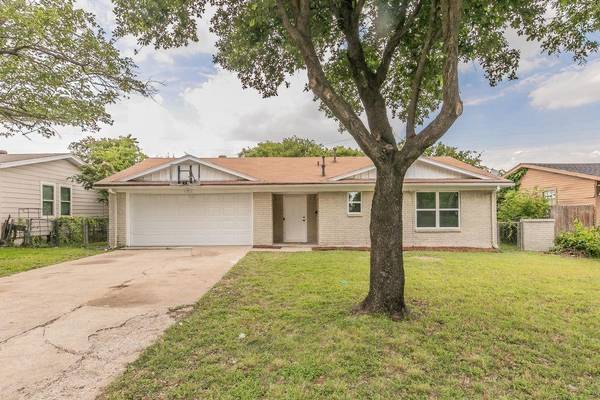 707 Michaels Drive, Duncanville, TX 75116