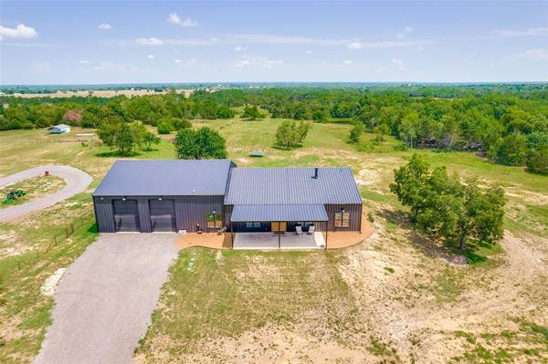 2422 Fm 1566 W, Celeste, TX 75423