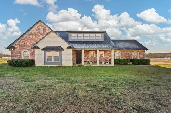 1225 County Road 1021, Burleson, TX 76028