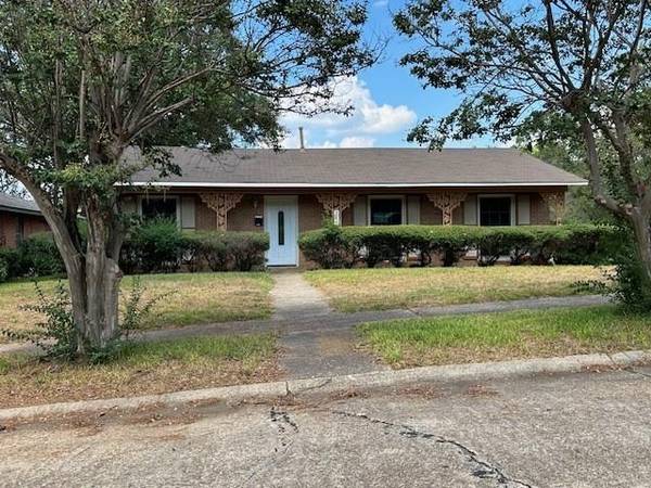 3902 Oakcrest Street, Shreveport, LA 71109