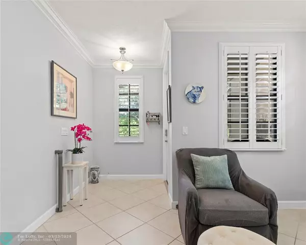 Delray Beach, FL 33484,227 W Chrystie Cir