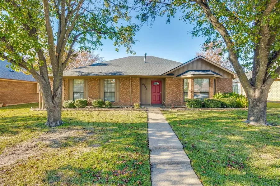 2721 Sumac Lane, Rowlett, TX 75089