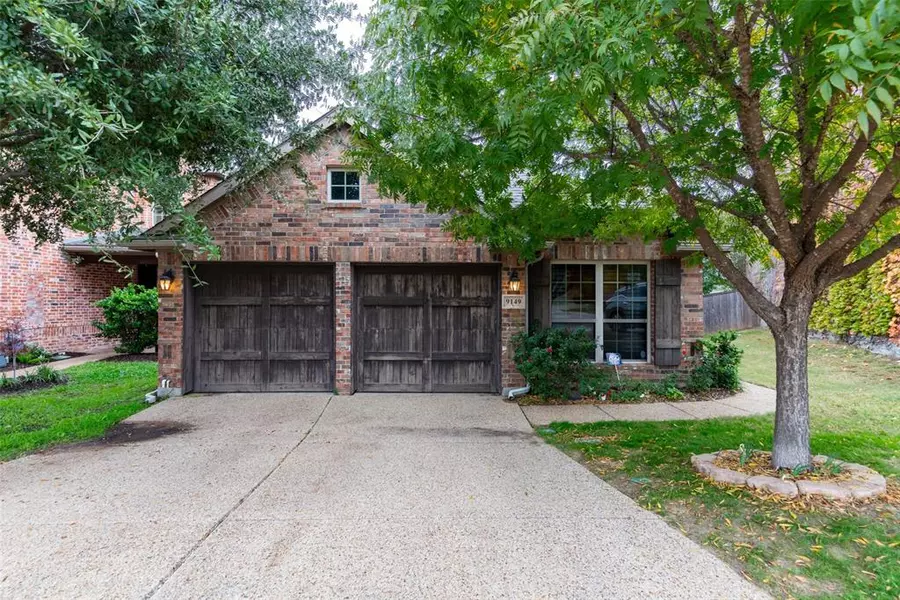 9149 Cottonwood Village Drive, Fort Worth, TX 76120