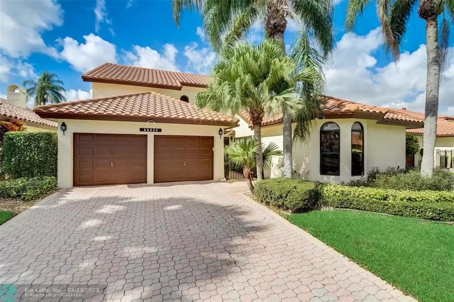 22596 Esplanada Cir W, Boca Raton, FL 33433