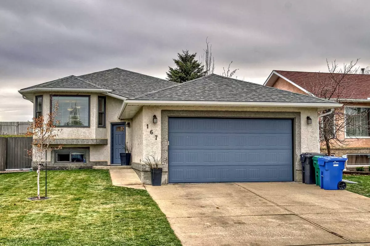 Lethbridge, AB T1K6M1,167 Mt Crandell CRES W