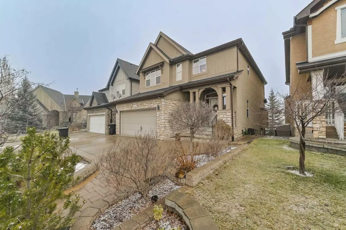 Calgary, AB T3B 6A1,141 Valley Woods PL NW