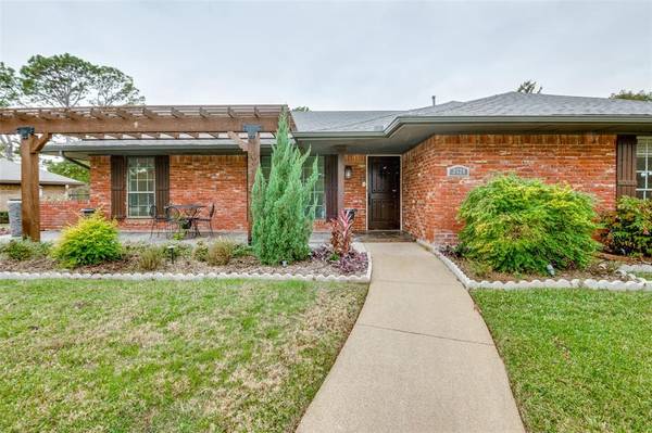 2624 Still Meadow Road, Irving, TX 75060