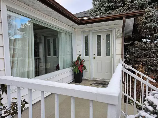 Calgary, AB T3E 1Z5,2831 25A ST SW