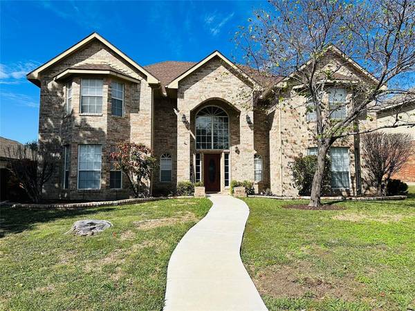 2011 Deepwood Street, Mesquite, TX 75181