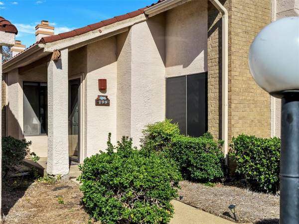 553 Ranch Trail #199, Irving, TX 75063