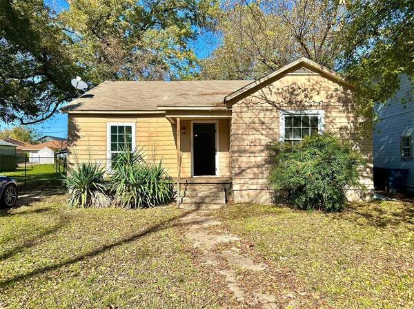 609 W Owings Street, Denison, TX 75020