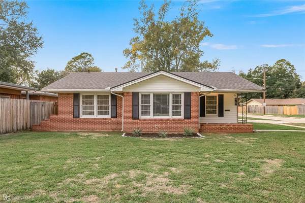 4702 Akard Avenue, Shreveport, LA 71105