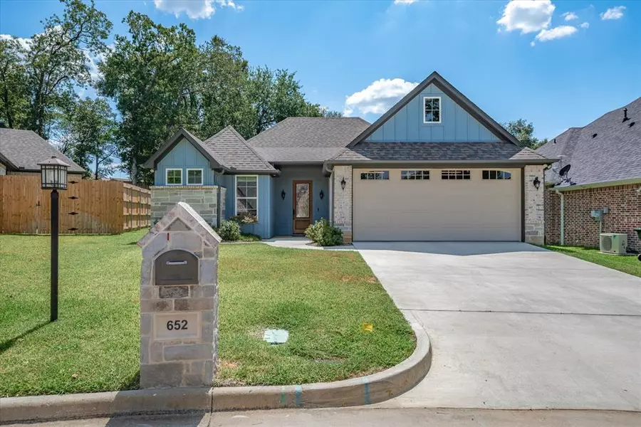 652 Copper Creek Cove, Tyler, TX 75703