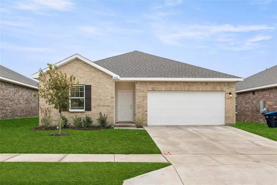 10336 Holycross Lane, Fort Worth, TX 76036