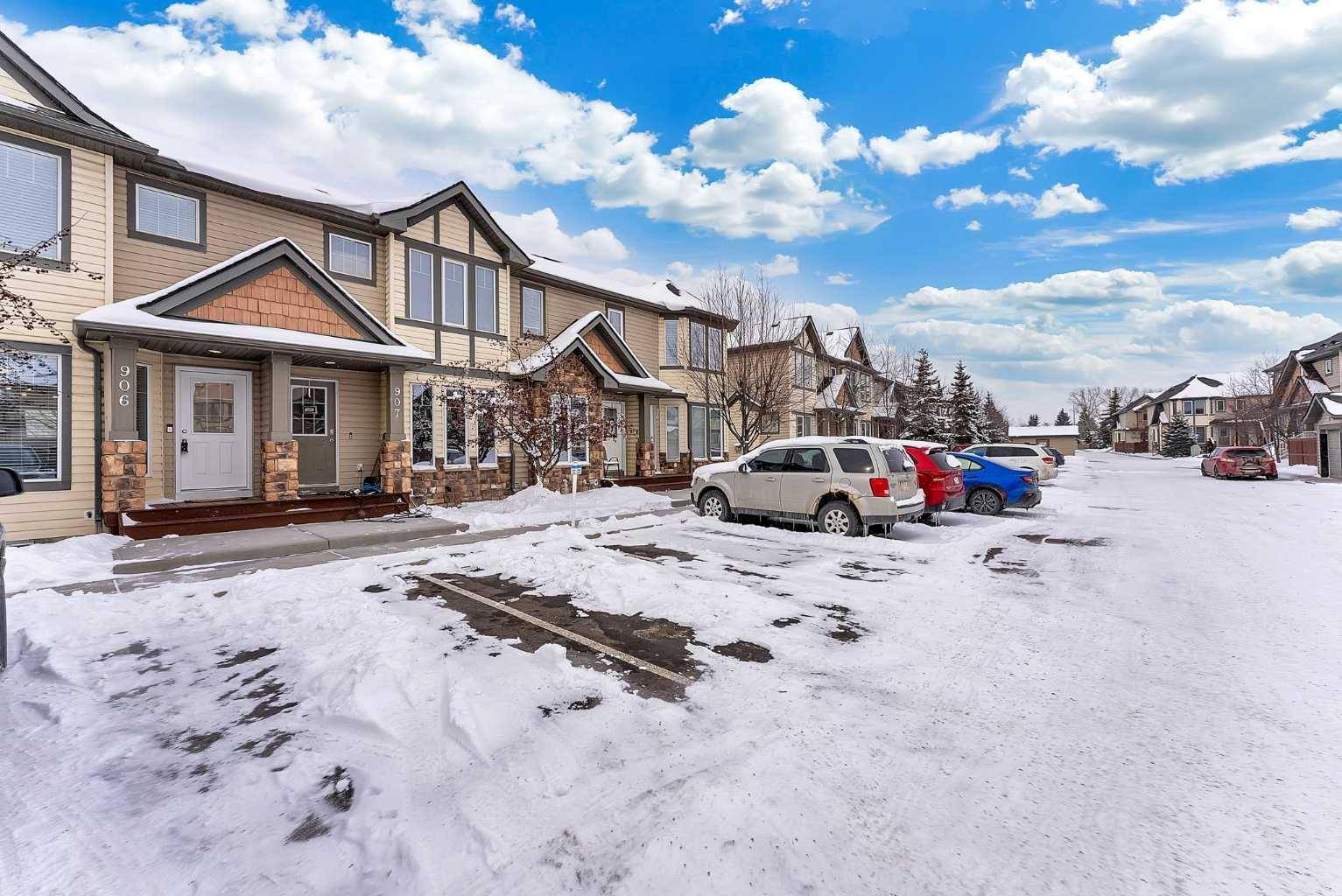 Airdrie, AB T4A 0B6,2445 Kingsland RD SE #906