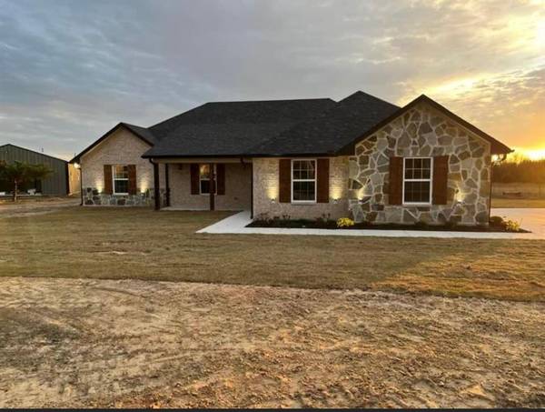 407 Hidden Meadow Trail, Leonard, TX 75452