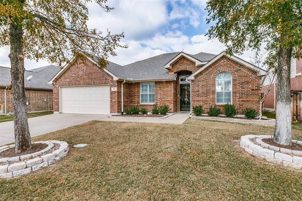 911 Crockett Drive, Lavon, TX 75166