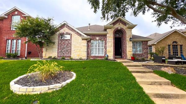 1880 Crestlake Drive, Rockwall, TX 75087