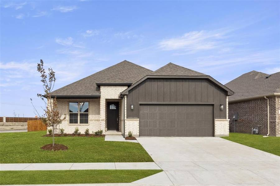 303 Rockstream Drive, Lavon, TX 75166