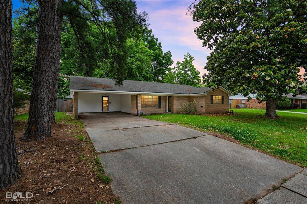 Shreveport, LA 71105,7529 University Drive
