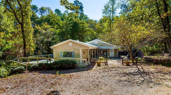 7246 Green Hills Road, Gilmer, TX 75644