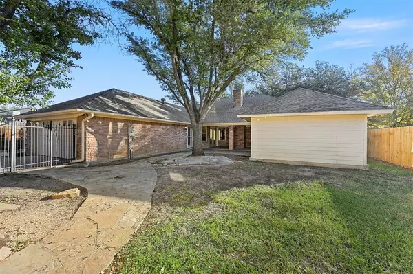 Euless, TX 76039,1807 Bent Tree Drive