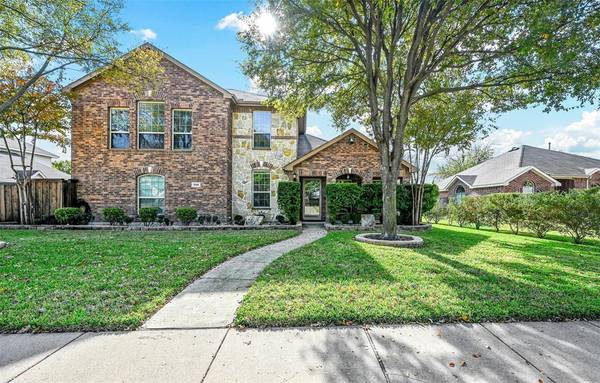 208 Ephraim Drive, Glenn Heights, TX 75154