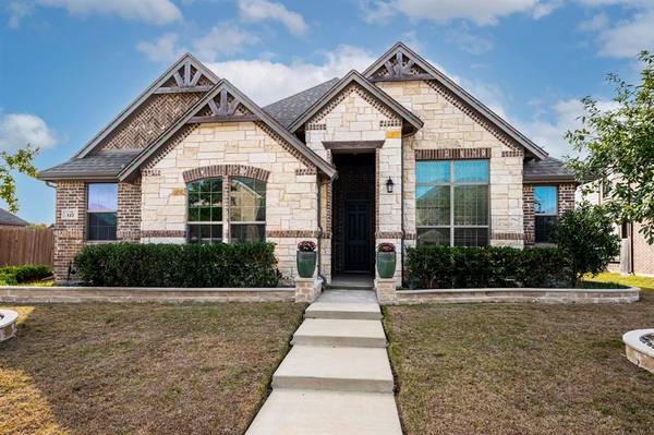 122 Laurel Oak Drive, Red Oak, TX 75154